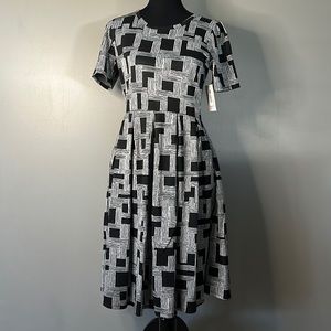 LuLaRoe Amelia Dress